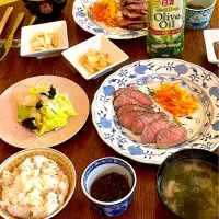 晩ごはん♯ローストビーフ♯レタスサラダ♯もずく酢|小松菜さん