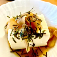 Chilled Tofu topped with ginger simmered in dashi broth, shoyu and mirin|gonbenさん
