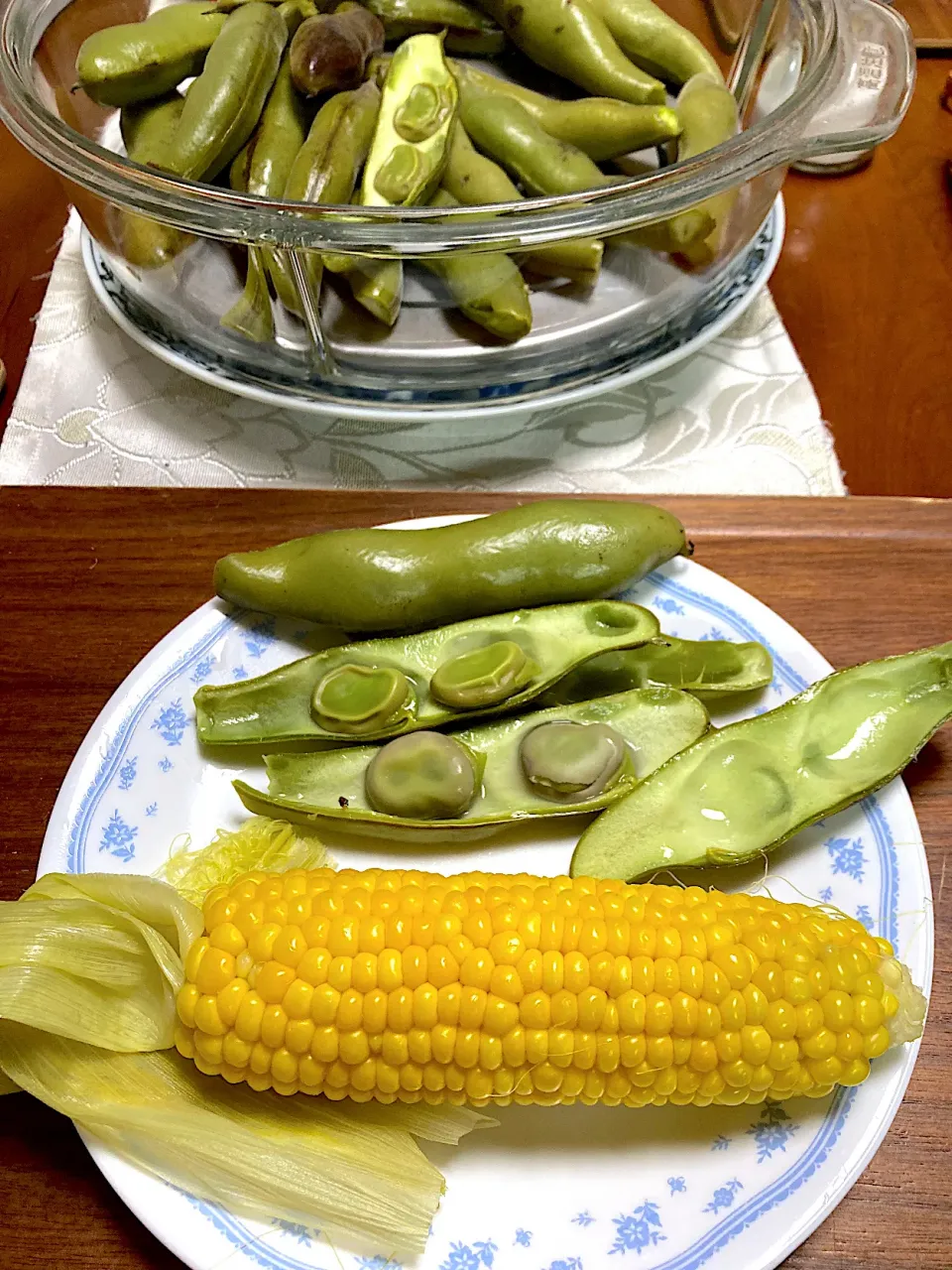 とうもろこし🌽とそらまめくん|ももさん