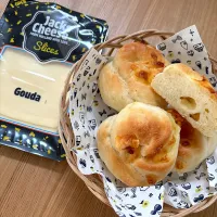 ゴーダチーズとホワイトチョコパン|さっちんさん