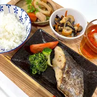 さわらのハーブ焼き🐟|dannagayasetaさん