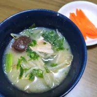 豚肉ともやしのスープ|yuiさん