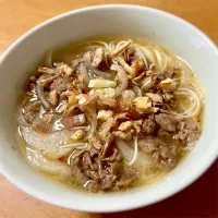 牛肉と新玉ねぎの台湾風煮麺|deekay71さん