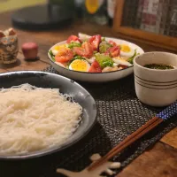 素麺と鶏股肉とフレッシュレタスのディッシュ|KEITAさん