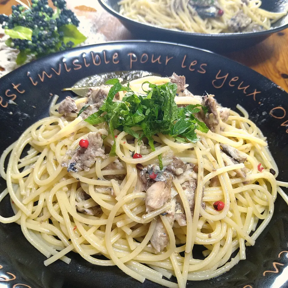 イワシのコンフィ〜からのアヒージョスパ♡|とまと🍅さん