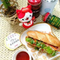 🇱🇦カオチー ·͜·♡