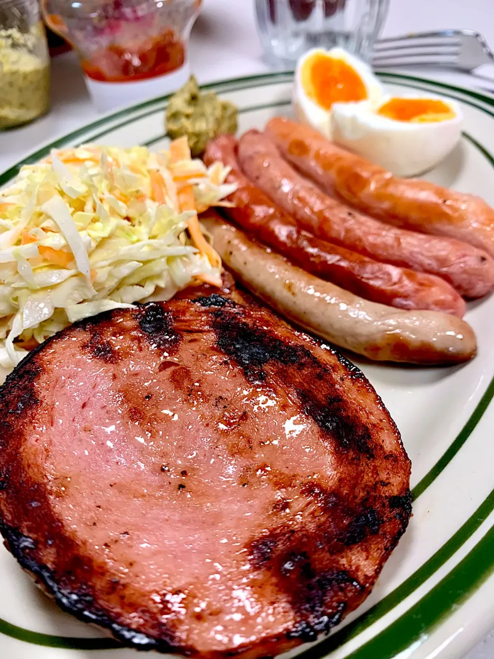 Grilled Ham & Sausage with Slaw|gonbenさん