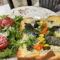 アッコちゃん✨さんの料理 しらすde和風アヒージョチーズトースト　|🐧ペンギン2さん