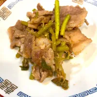 豚肉とにんにくのめの中華風炒め|うーくーちゃんさん