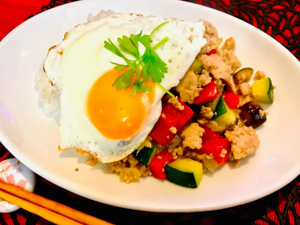 ✩.*˚ガパオライス|ゆきえもんさん