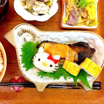 Snapdishの人気料理写真:キティちゃんの大根おろし添え銀ダラの味噌漬け