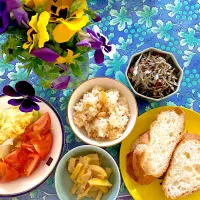 実家ご飯😆|さくたえさん