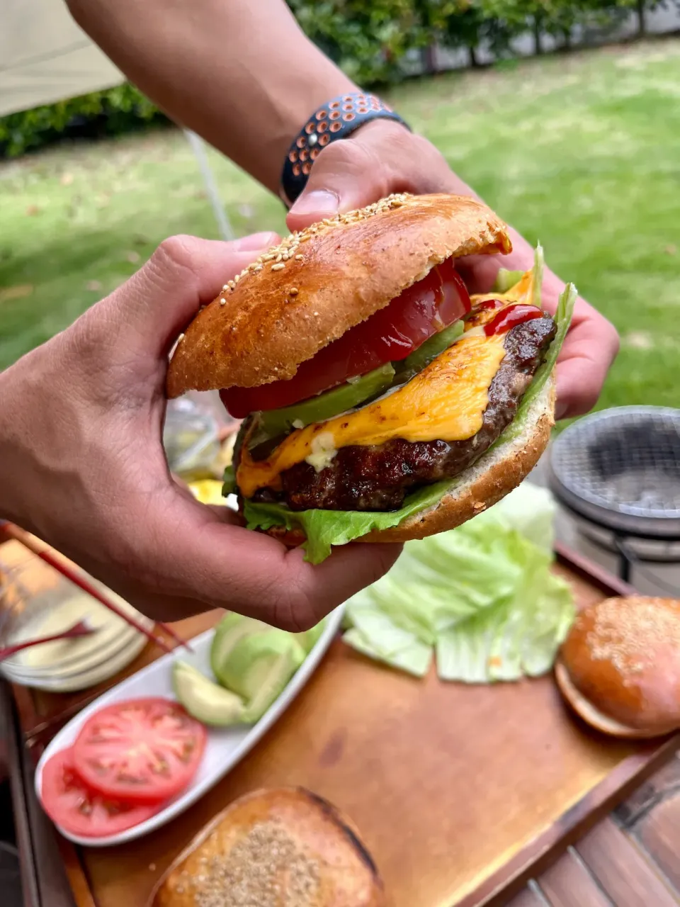 手作りバンズのハンバーガー|さあママさん