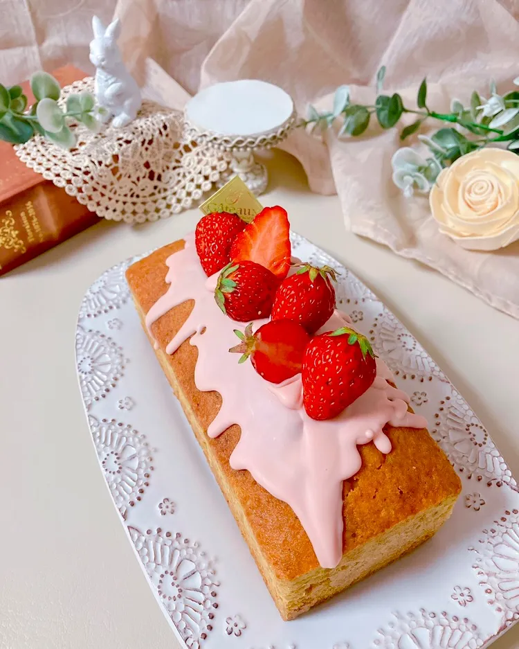 ピスタチオといちごのパウンドケーキ|mai＊さん