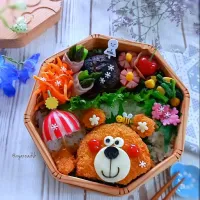 🌿🐻☔🌿
くまさんメンチカツの
梅雨弁当
