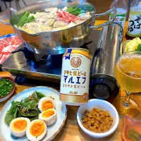 水炊き（鶏もも肉・鶏つくね・豚ロース肉）| じゅんさんさん