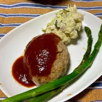 お夕飯　コショウたっぷりハンバーグ| renharuruさん