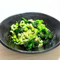 バジルのアヒージョ混ぜうどん|tap.rinさん