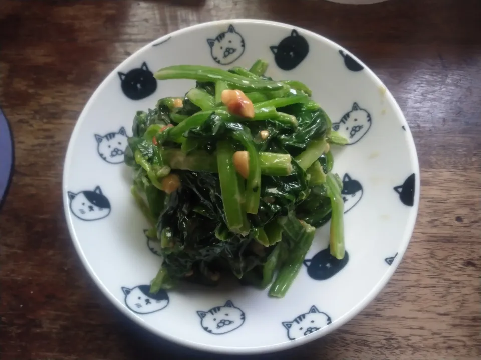 ほうれん草のピーナッツバター和え|にんにくと唐辛子が特に好き❤️(元シャリマー)さん