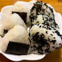 夫のおにぎり🍙弁当|もえさん