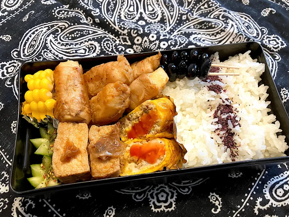2025.6.13息子弁当　◎山芋豚巻き味噌焼き　◎絹揚げ煮　◎そぼろ入り卵焼き　◎とうもろこし|goroさん