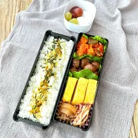 白身魚チリソース＆ミートボール弁当🍱|nonoさん