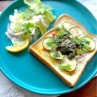 🐧ペンギン2さんの料理 アッコちゃん✨さんの料理 しらすde和風アヒージョチーズトースト　|アッコちゃん✨さん