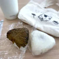 おむすび（梅と子持ち昆布）|morimi32さん