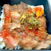焼き肉弁当|Food is lifeさん