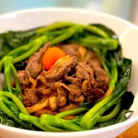 Stir fried Full Blood Wagyu Beef 🥩 with shiitake mushrooms and boiled kailan 🥬| B&Bさん