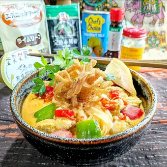Snapdishの人気料理写真:🌏『世界の食卓探検隊』🇱🇦ラオス料理
【🇱🇦カオソーイ】