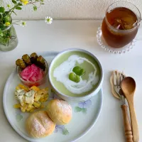 そら豆のポタージュ♡|わことひろさん