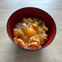 鶏むねユッケ丼| りょうさん