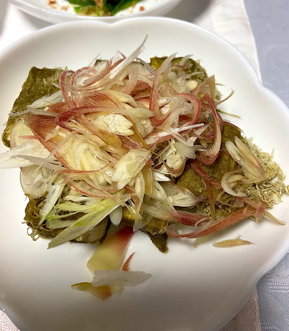 豆腐のとろろ昆布じめ|ネコさん