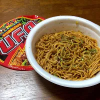 カップ焼きそば|はっちぃさん