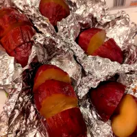 蜜で艶っ艶の焼き芋達🍠|チョコさん