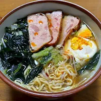 マルちゃん正麺🍜、醤油味❗️( ^ω^ )✨