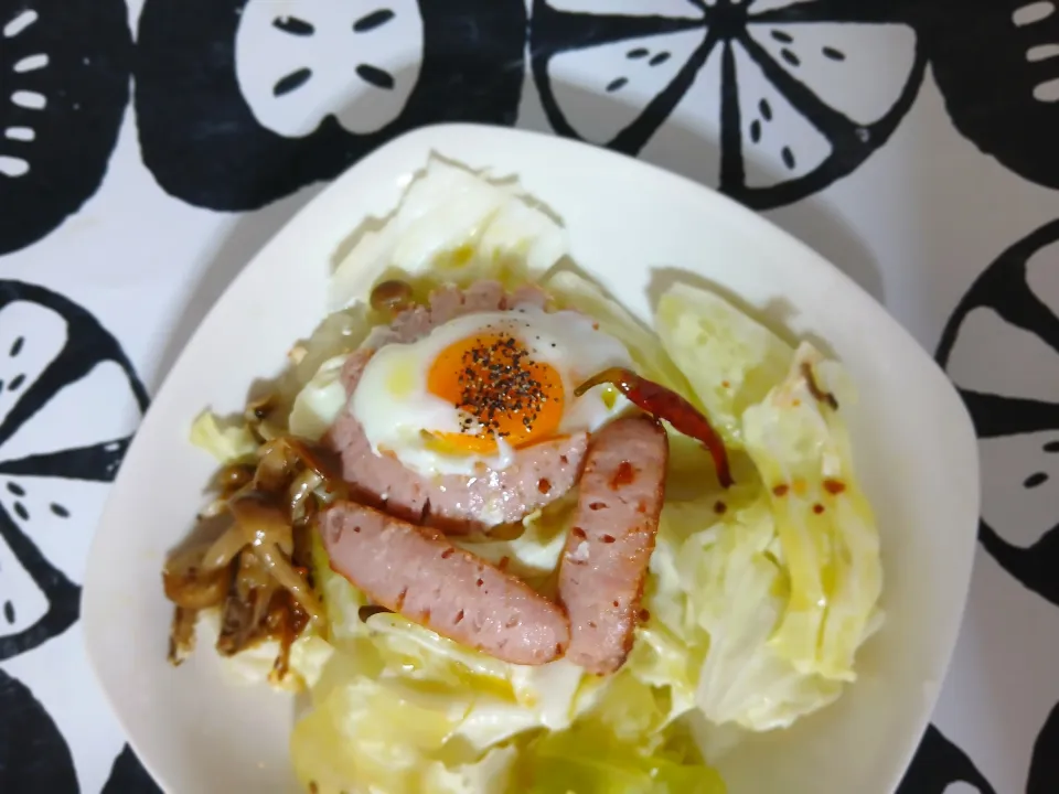 目玉焼きアヒージョヾ(o≧∀≦o)ﾉﾞ✨|ぽんすけさん