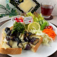 ジャックスライスエメンタールdeなす味噌☆トースト|スイーツポテトさん