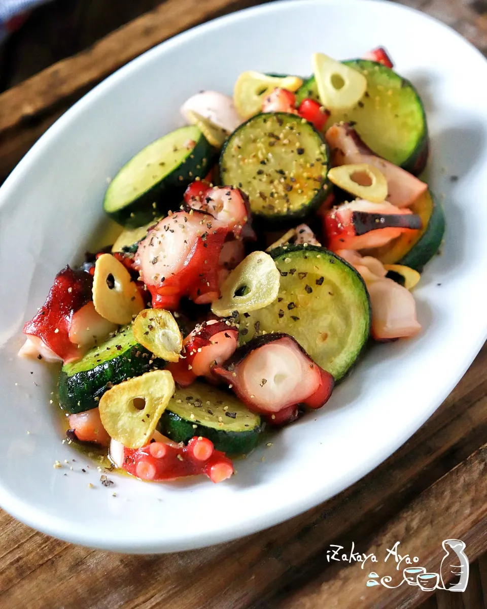 🌱タコとズッキーニのガーリックレモン炒め🌱|ayaoさん