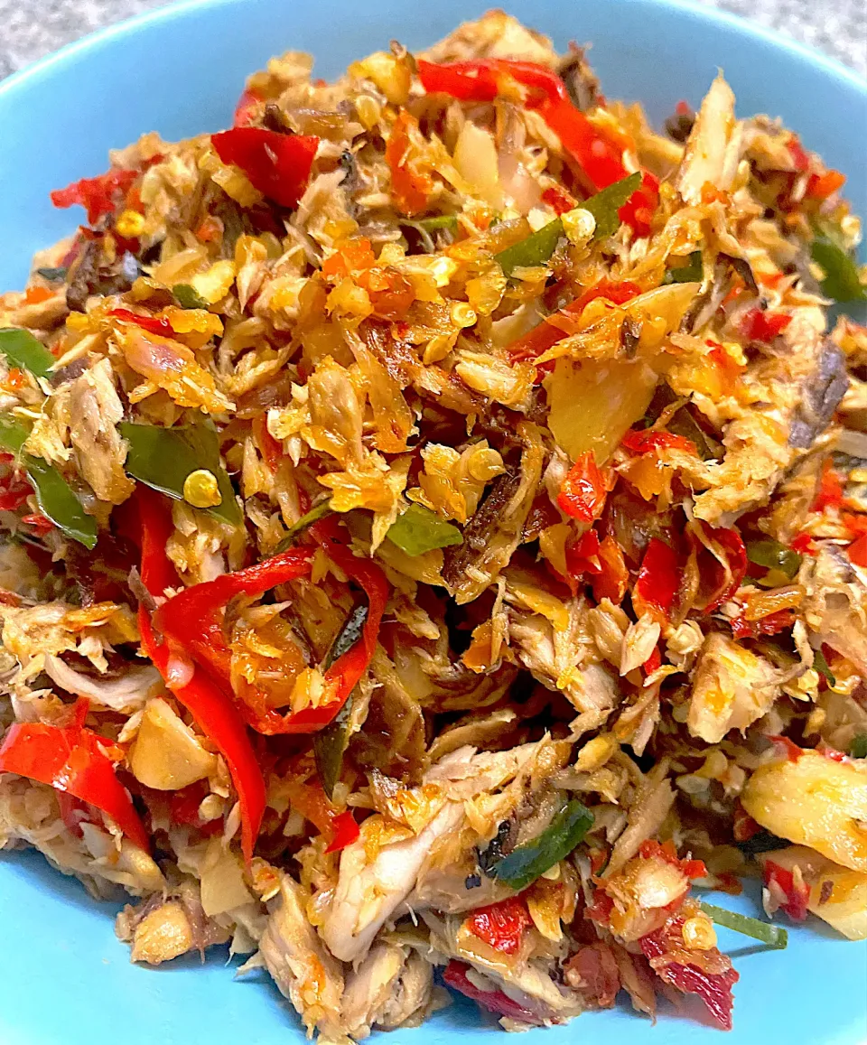 Ikan Tongkol Suwir Pedas - Spicy Shredded Tuna with Chilies|Meinaさん