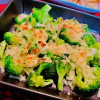 ✩.*˚ブロッコリーのチーズ焼き