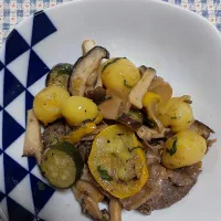 ズッキーニと新じゃがの牛肉炒め|未空葉さん