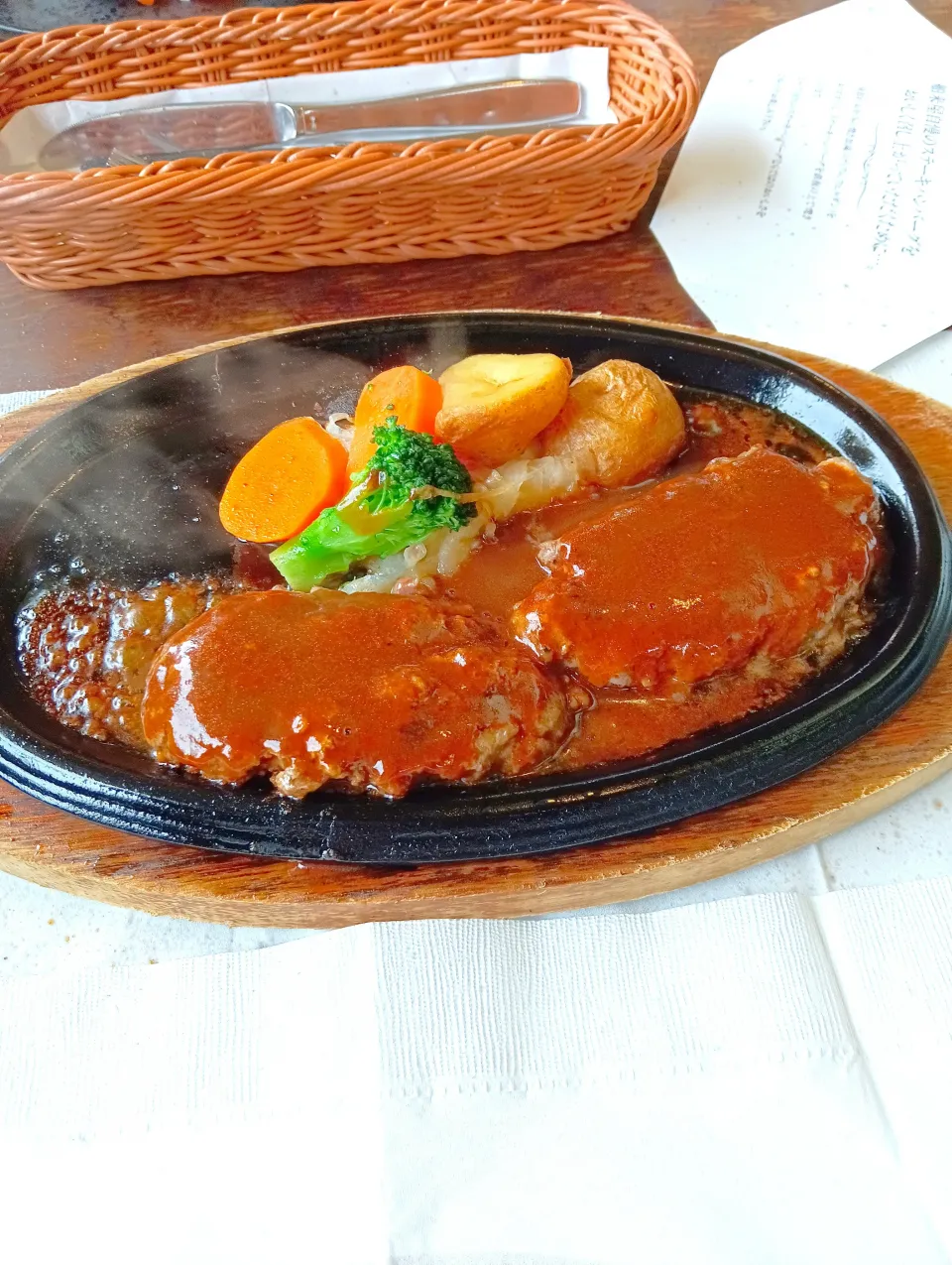 舶来屋のハンバーグ。|s-iさん