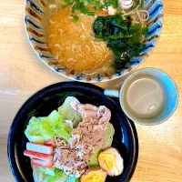 小エビの丸天十割そば♡冷しゃぶサラダ🥗|さくたえさん
