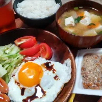 朝ごはん|こいけさんさん