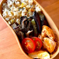 小松菜の炊き込みご飯弁当|ひなこさん