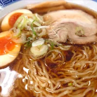 【6/18までの催事出展 from 
岐阜県高山市】
中華そば 豆天狗
飛騨高山中華そば (850円)
＋味付け玉子 (150円)
＠京王百貨店新宿店 信州・飛騨高山・富山 物産と観光展 
25162
〈醤85塩25噌󠄀15タ5昆8出8F8冷7
混1〉