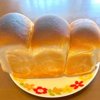 食パン🍞焼き上がり