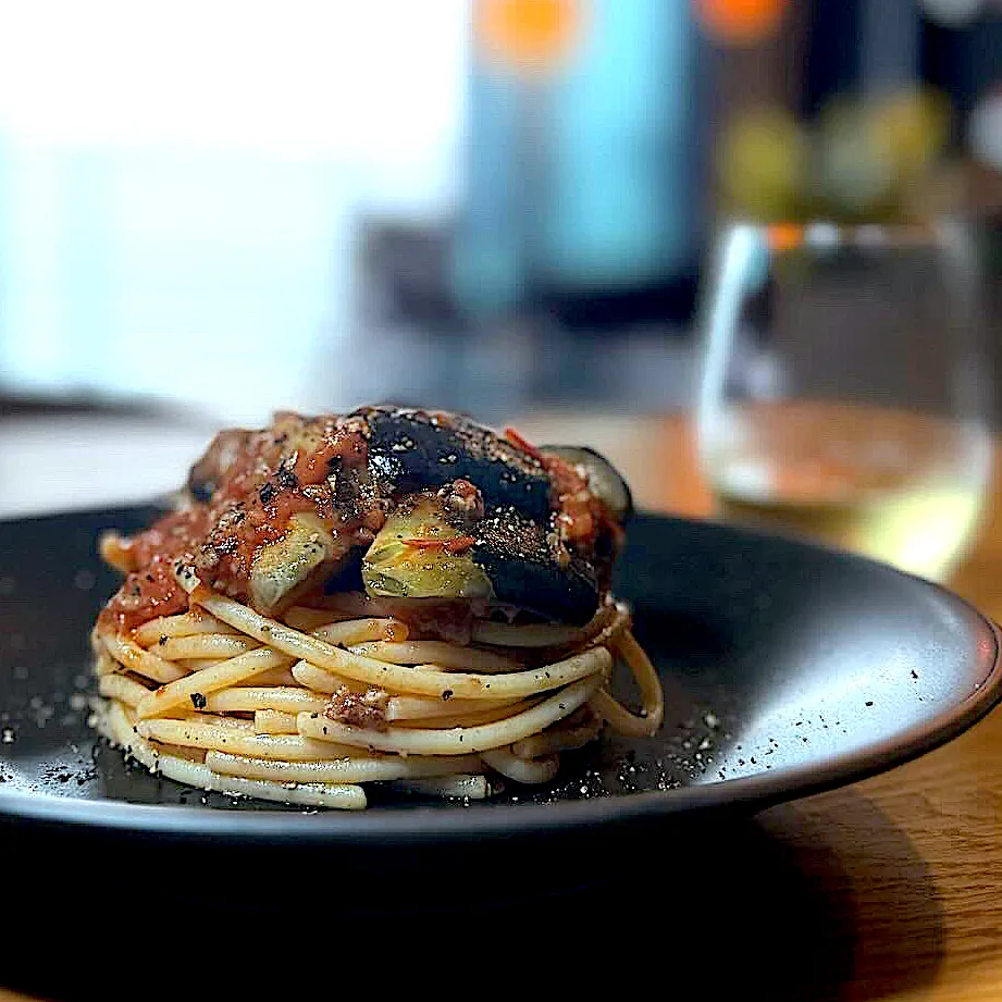 スパゲッティ 茄子と豚挽肉のラグー トマトソース|17oyaziさん